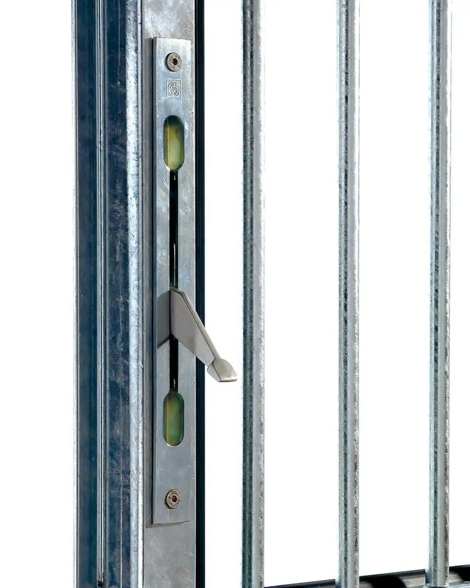 Stalltür Drehfenster 1,2 x 2,215 m, Drücker und Klappring-Stecker, DIN rechts